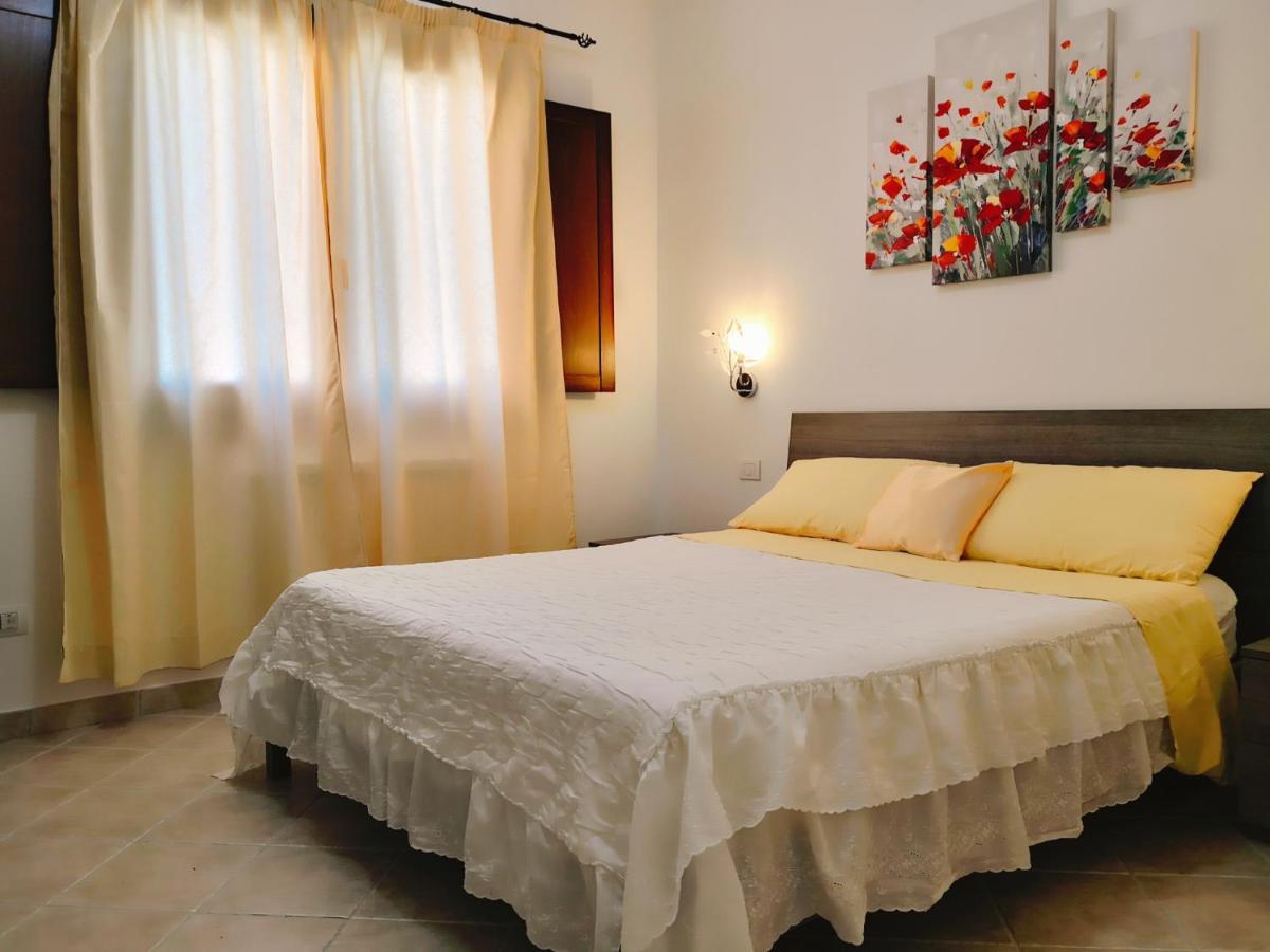 Bed and Breakfast A Lu Ponti Budoni Exterior foto