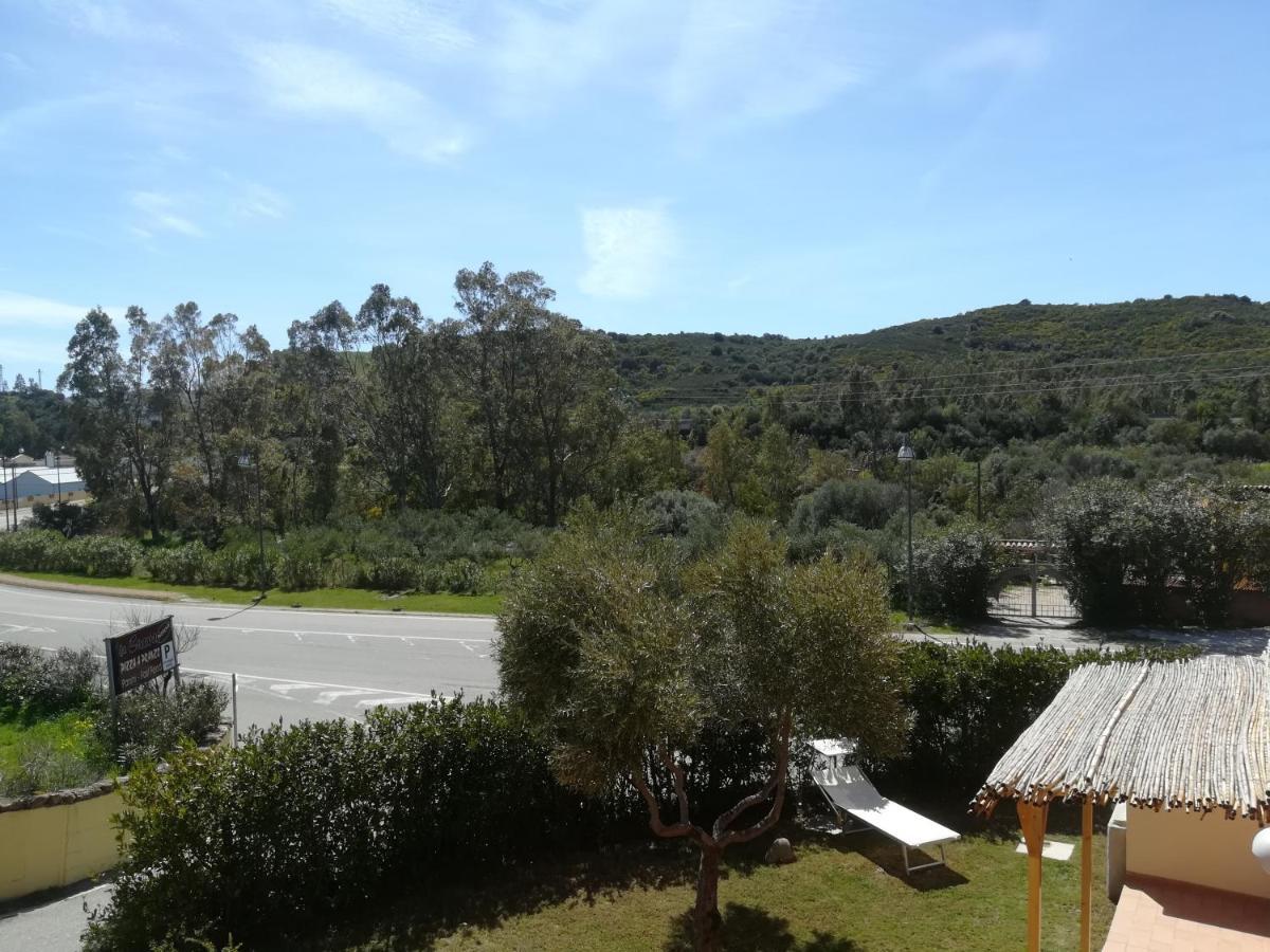 Bed and Breakfast A Lu Ponti Budoni Exterior foto