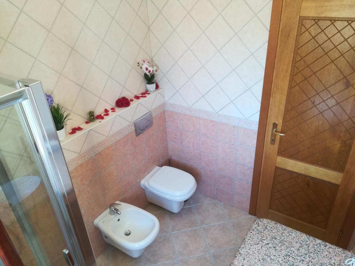 Bed and Breakfast A Lu Ponti Budoni Exterior foto